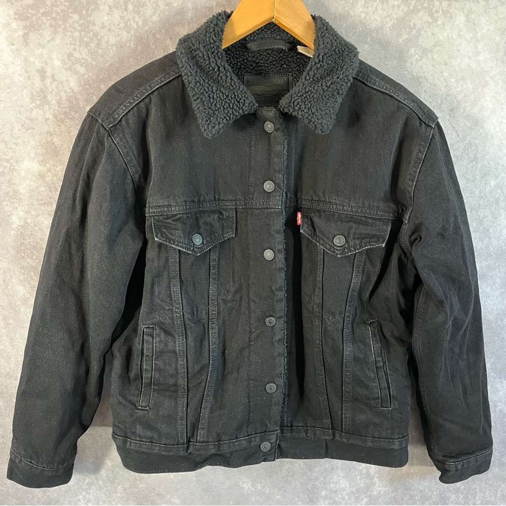Levi's Jean Jacket Women Small S Black Sherpa Lined Trucker Button Up 36136-0051